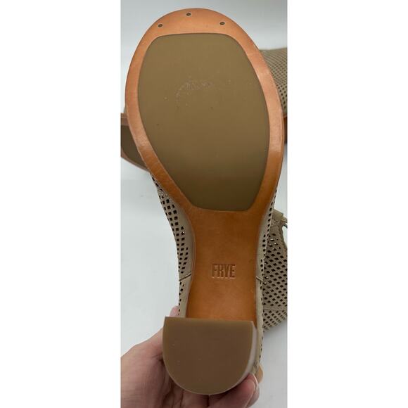 Frye Women's Gabby Perforated Ghillie Block Heel Leather Sandals Size 11 - Picture 6 of 8